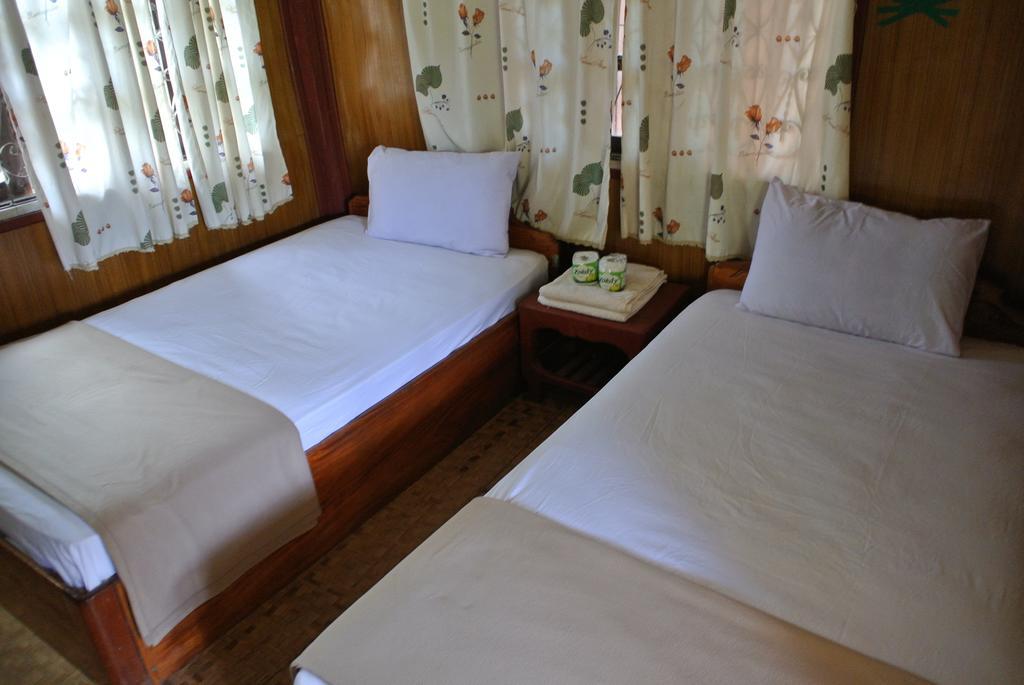 Dalom Guesthouse Ban Dondét Zewnętrze zdjęcie