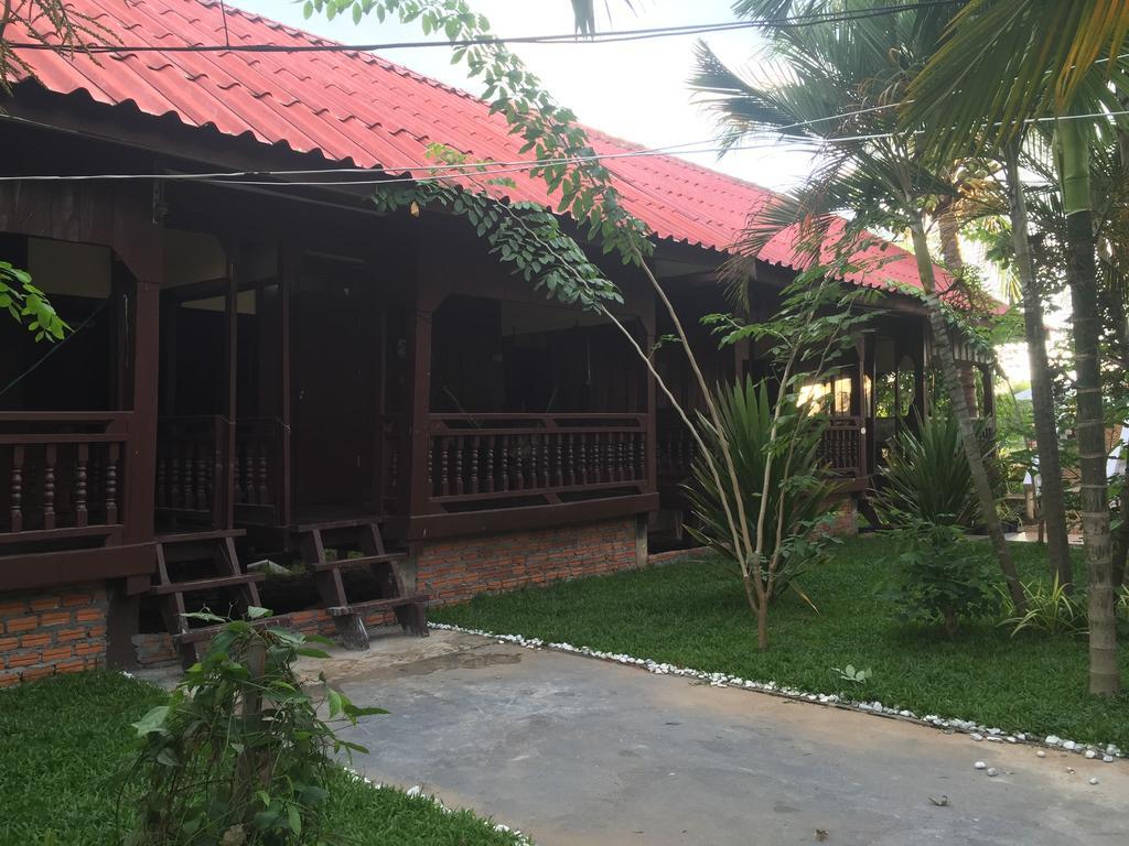 Dalom Guesthouse Ban Dondét Zewnętrze zdjęcie