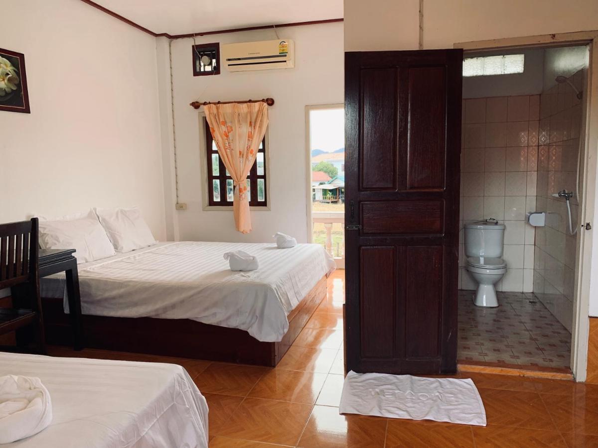 Dalom Guesthouse Ban Dondét Zewnętrze zdjęcie