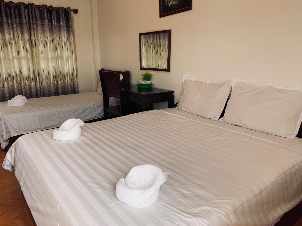 Dalom Guesthouse Ban Dondét Zewnętrze zdjęcie
