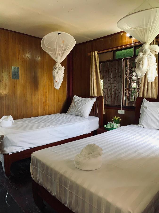 Dalom Guesthouse Ban Dondét Zewnętrze zdjęcie